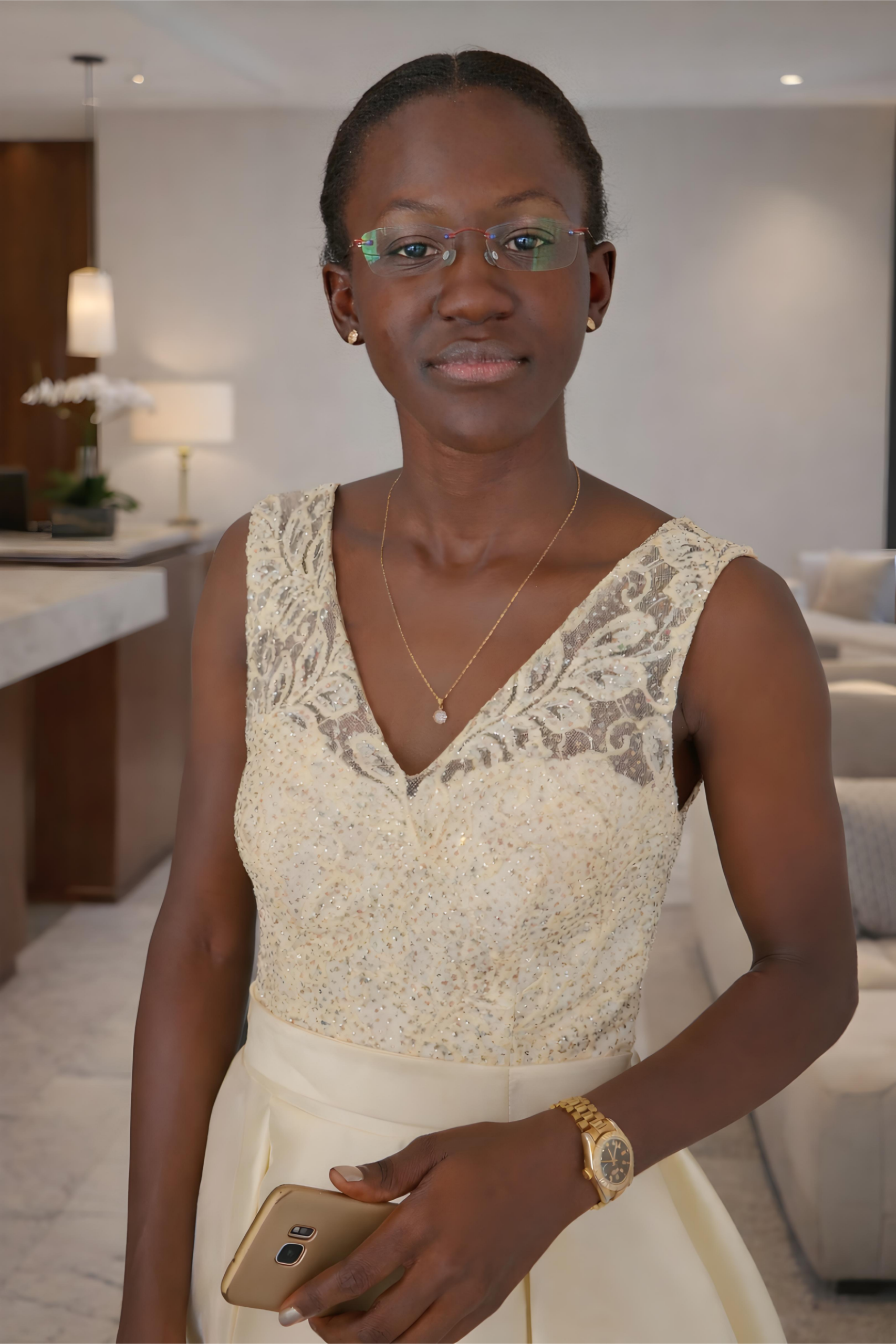 Evelyne NYAGOUA